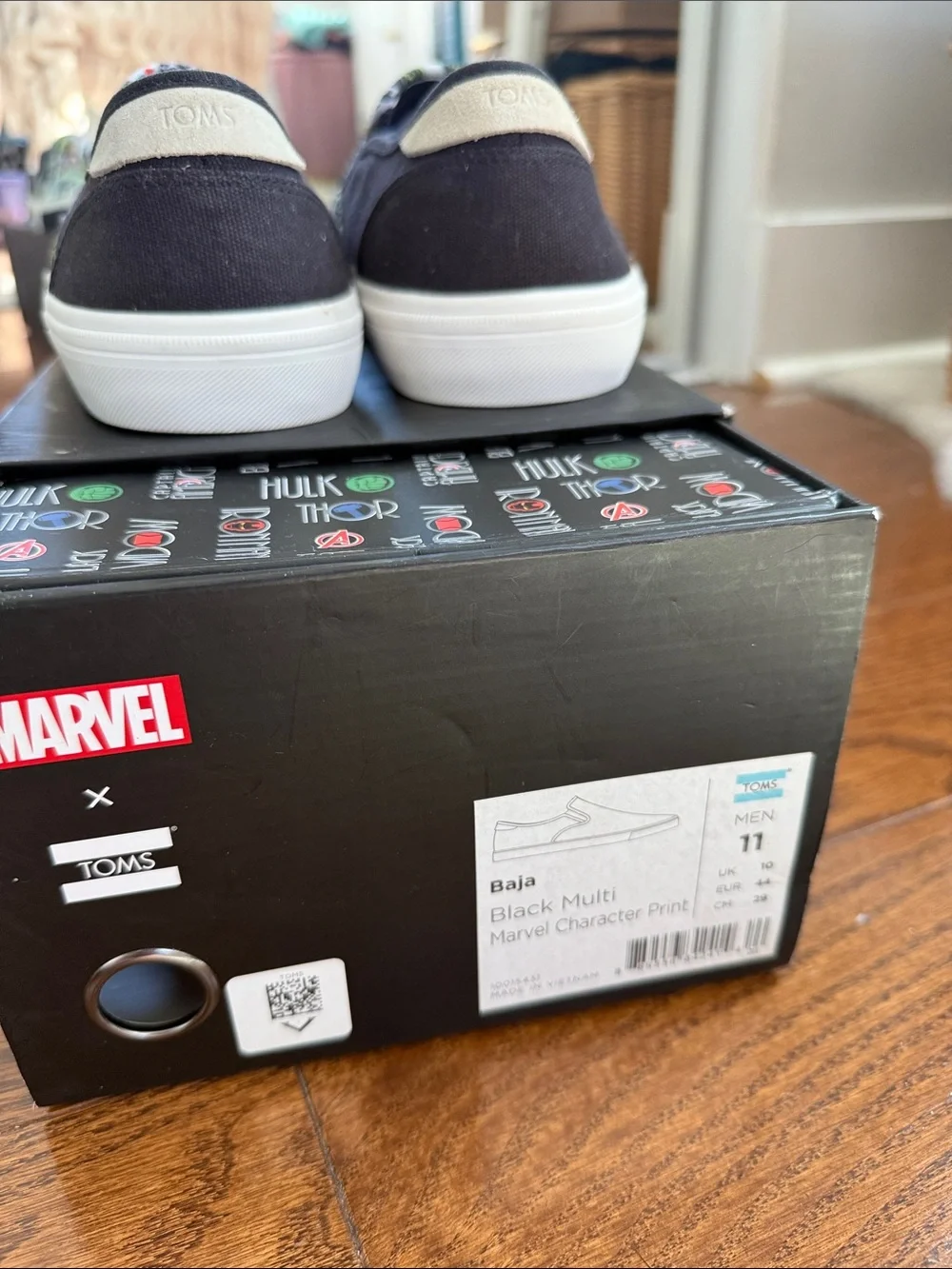 Toms x Marvel Multicolor Baja Comic Print Slip-On Sneakers
